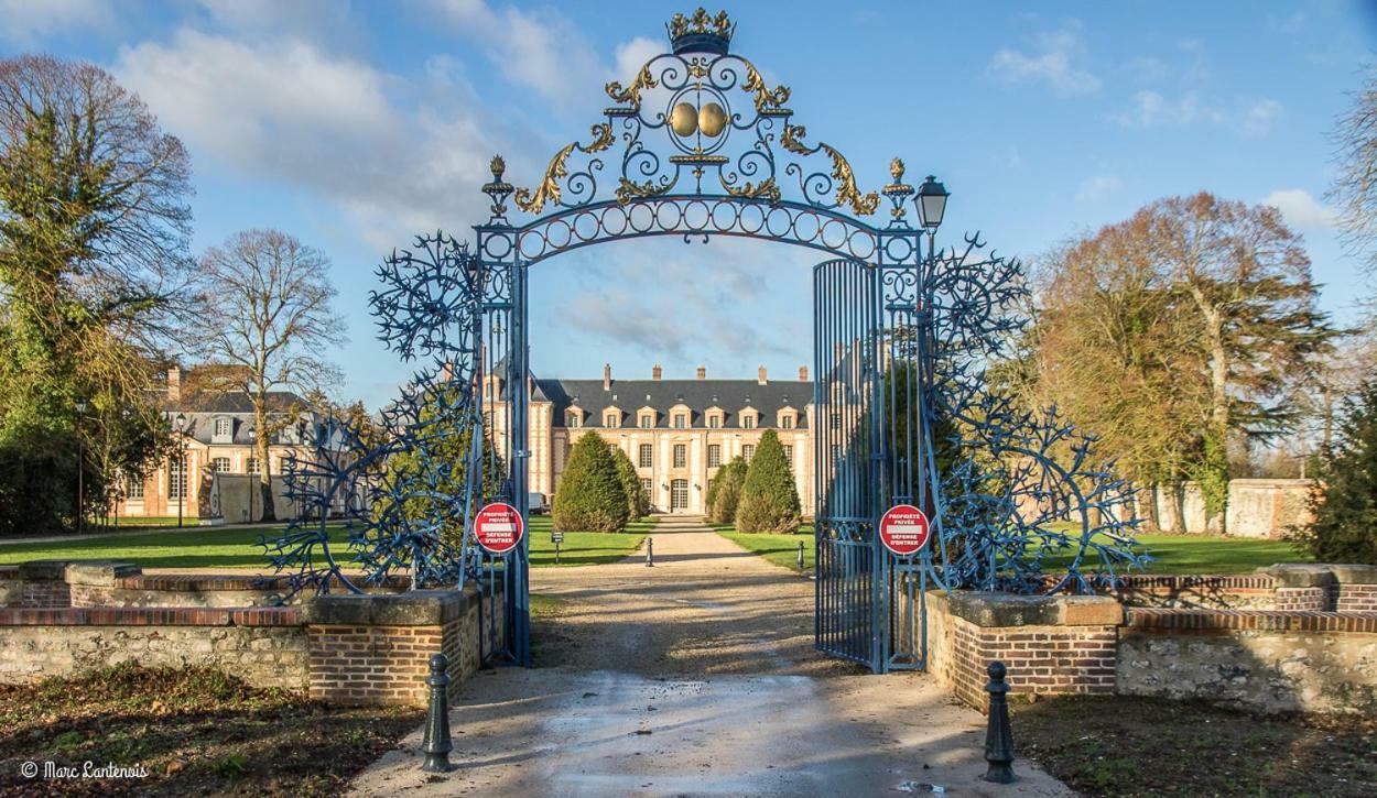 Exceptionnel Château près de Paris Abondant Extérieur photo