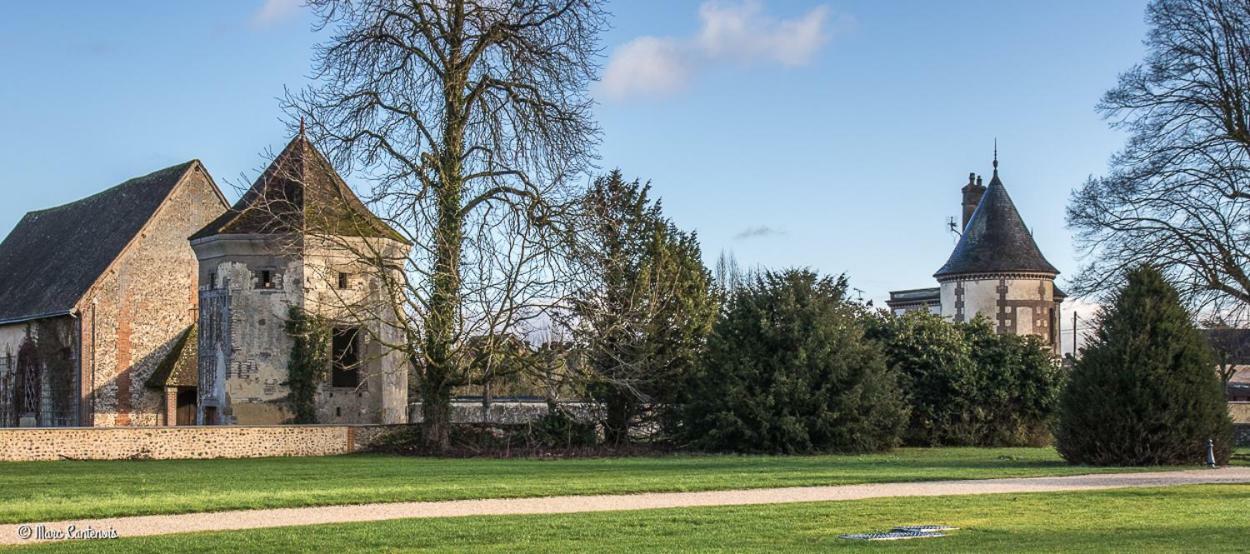 Exceptionnel Château près de Paris Abondant Extérieur photo